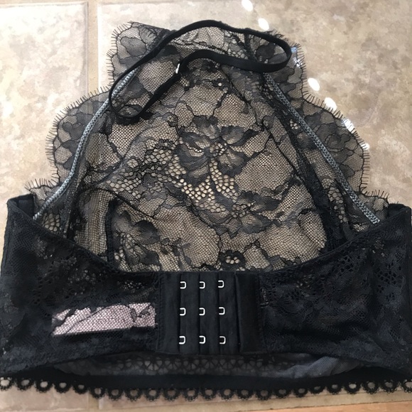 NWT Victorias Secret Very Sexy & Body by Victoria Unlined Bra Bundle 32D - Picture 3 of 15